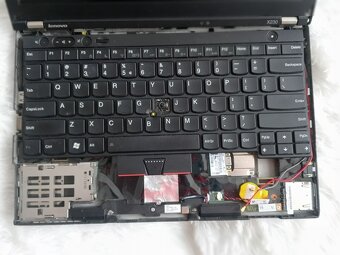 predám základnú dosku pre ntb Lenovo thinkpad x230 - 2