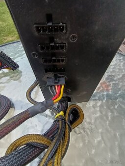 Predám PC zdroj Seasonic SS-500HT Active PFC F3 – 500W - 2