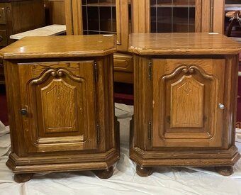 Nočné stolíky, masív, bazar, v 63 cm, s 53 cm, h 39 cm, cena - 2
