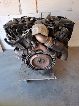 Motor mercedes benz 320cdi 165 kw - 2