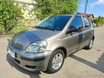 Predam Toyota Yaris 1.0i 48kW s KLIMOU. Kupene nove na SK. - 2