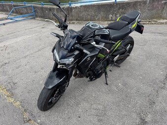 Kawasaki Z900 - 2