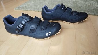 Tretry GIRO Privateer R Black/Gum vel. Eur 48 - 2