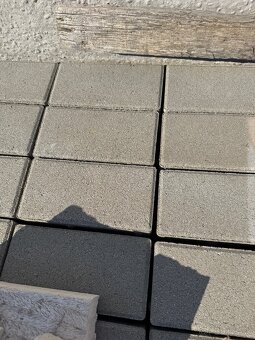 Zamkova dlažba 20x10 a 10x10 - 2