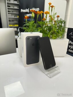 Apple iPhone 7 128GB Black - 2