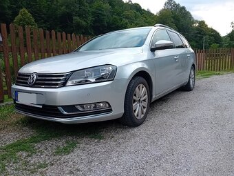 VOLKSWAGEN PASSAT B7 kombi 2,0 TDI - 2