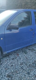 Predám predne šoférove dvere škoda Fabia rok2003 kód4590 - 2