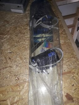 Predam tento snowboard 140cm,plus topanky - 2