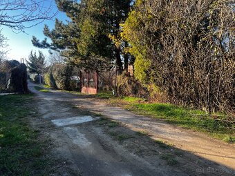 SLNEČNÝ STAVEBNÝ POZEMOK 801 M2 NA LEVANDUĽOVEJ ULICI - 2