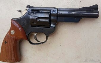 Astra .357 Magnum - 2