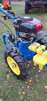 Predám malotraktor Agzat - 2