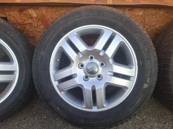 Audi q7 originál elektrony - 2