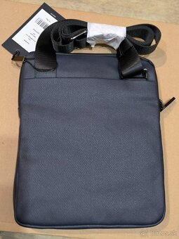 Krásna cross body taška zn.Joop - 2