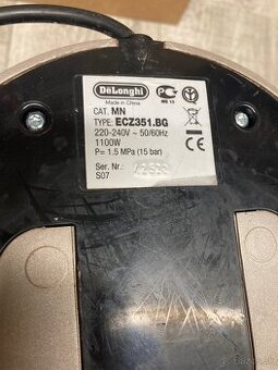 Pakovy kavovar DeLonghi - 2