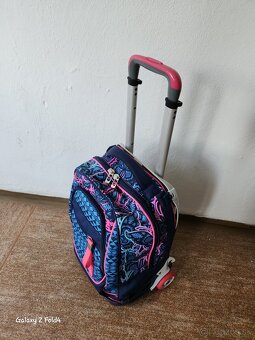 Kvalitná školská taška na kolieskach - 2
