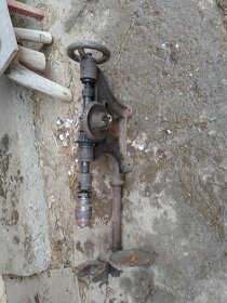 Časti starej vŕtačky. - 2