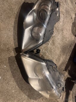 Xenónové svetla Passat b6 - 2