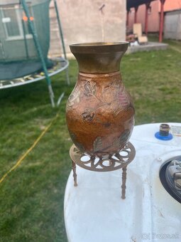Mosadzná váza - 2