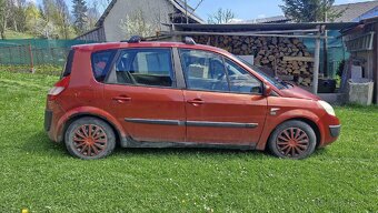 Renault Megane Scenic 1.6 Benzín - 2