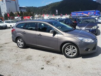Ford Focus Kombi 1.0 SCTi Trend - 2