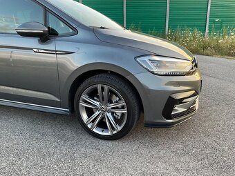 VW Touran R-Line 2.0 110 kW M6 - 2