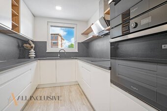 ALL INCLUSIVE | NA PREDAJ 3-IZBOVÝ BYT S LOGGIOU ,DUNAJSKÁ S - 2