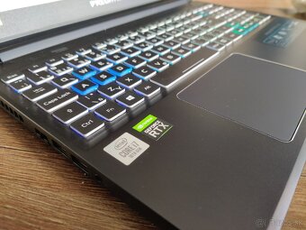 Acer Predator triton 300 • RTX 2060/ i7-10Th gen. - 2