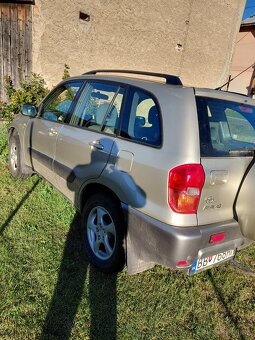 Toyota rav4 - 2