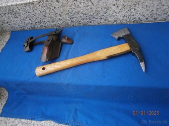 Sekera Zbirovia - sleva - 2