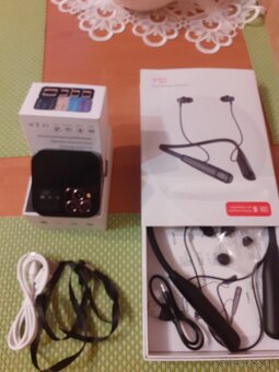 Predam novy mobyl na 2 karty a blutu sluchadla. - 2