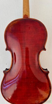 Husle - 2