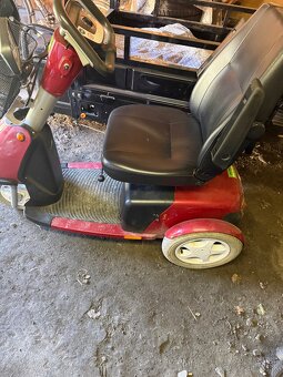 Elektrický invalidný vozík - 2