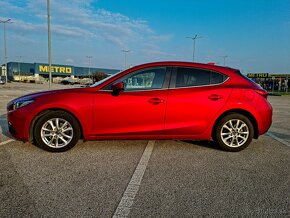 Mazda 3 ako nova- vyborna ponuka-zlava pri rychlom jednani - 2