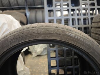 275/35 R19 Bridgestone Letné - 2
