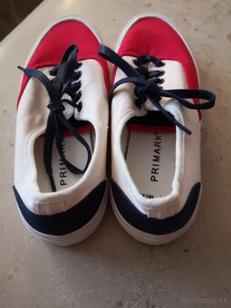 Platenky zn. Primark velkost 39 - 2