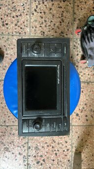 Predám 2din rádio Audi RNS +navi - 2