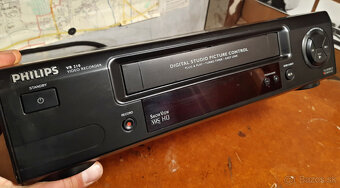 Videorekordér Philips VR210 - 2