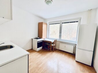 Na prenájom čiast. zariadený 1 izb byt Sl. Ľupča-Príboji - 2