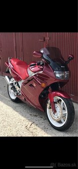 Honda 750 VFR RC36 - 2