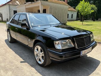Mercedes benz w 124 200E - 2