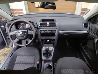 ŠKODA OCTAVIA 2 1.6 benzín. 75kW, rok výroby 2012 - 2