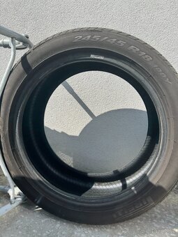 Pirelli P Zero 245/45 R18 100Y - 2
