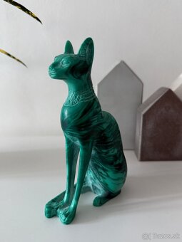 Exkluzívna soška egyptskej bohyne Bastet z pravého malachitu - 2