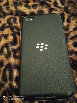 Black.berry - 2