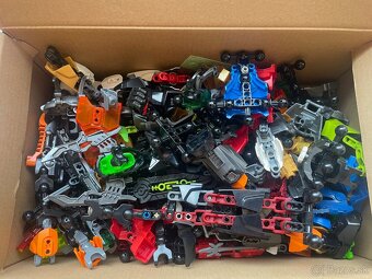 Predám LEGO Hero Factory na váhu – 1 kg rôznych dielikov 🧩 - 2