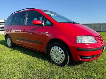 Volkswagen Sharan Family 1.9TDI 96kW - 2