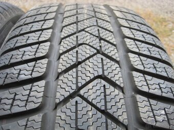 Nové 4ks 245/45R18 100V PIRELLI Sottozero 3 r2021 d8mm - 2
