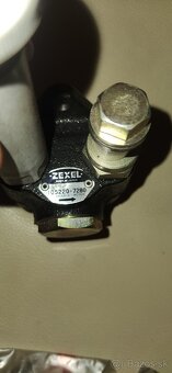 AC pumpa na JCB JS bagre - 2