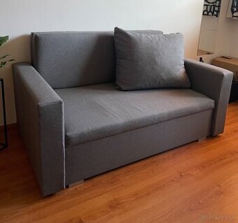 Sivý rozkladací gauč - 2