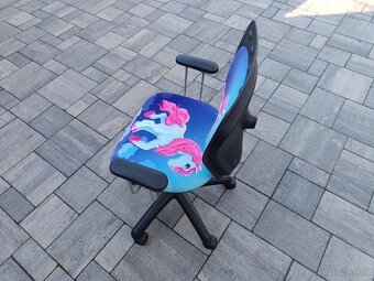 Detská stolička - 2